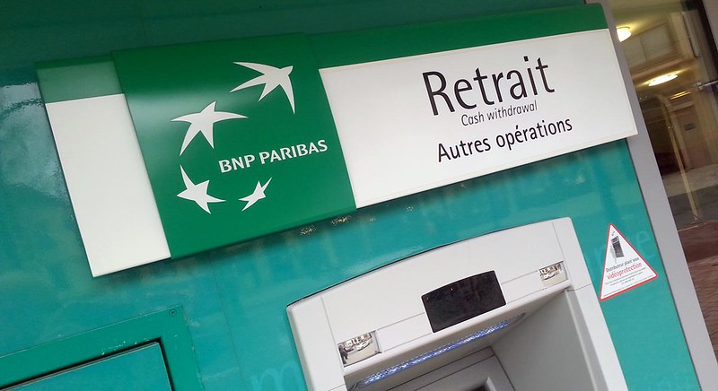 Décryptage : un an après son assignation en justice, BNP Paribas appelée à mettre un point final à l’expansion des énergies fossiles